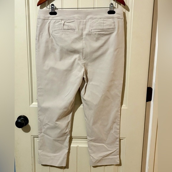 Chico's Tan Pull-On Slim Rivet Ankle Pants - Picture 4 of 5